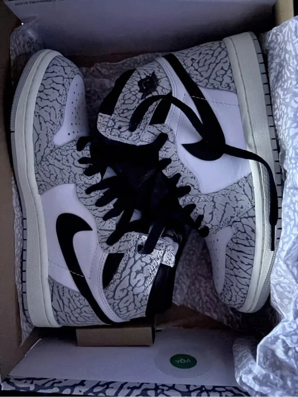 Men’s 2023 Air Jordan 1 Retro High OG 'White Cement' Size 5.5